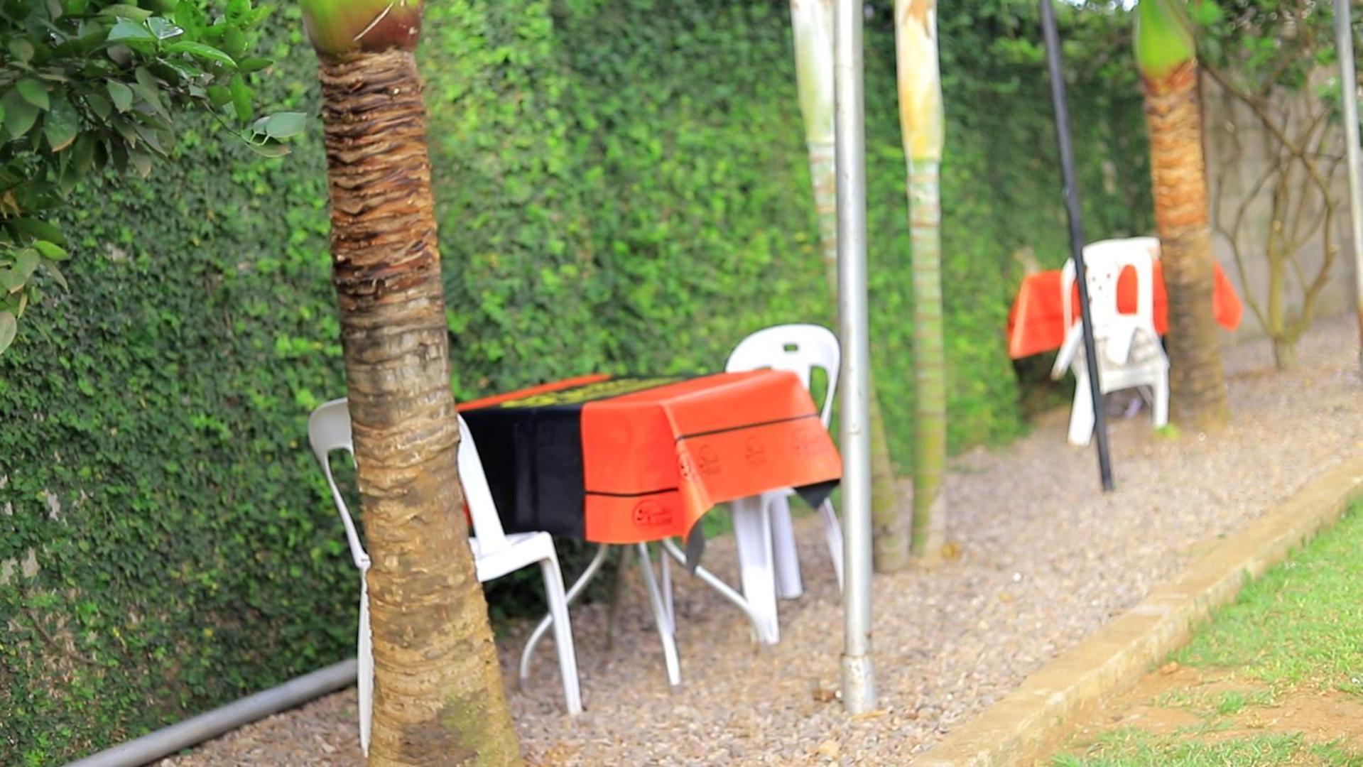 Rustic Gardens Bed & Breakfast Kitunzi Lungujja Kampala Dış mekan fotoğraf