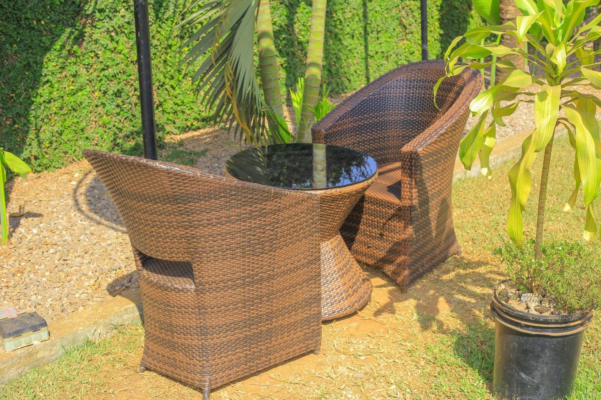 Rustic Gardens Bed & Breakfast Kitunzi Lungujja Kampala Dış mekan fotoğraf
